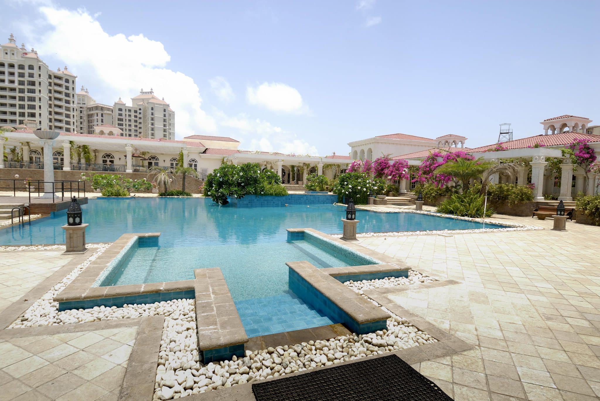 Raheja Exotica- perfect dream home in Mumbai