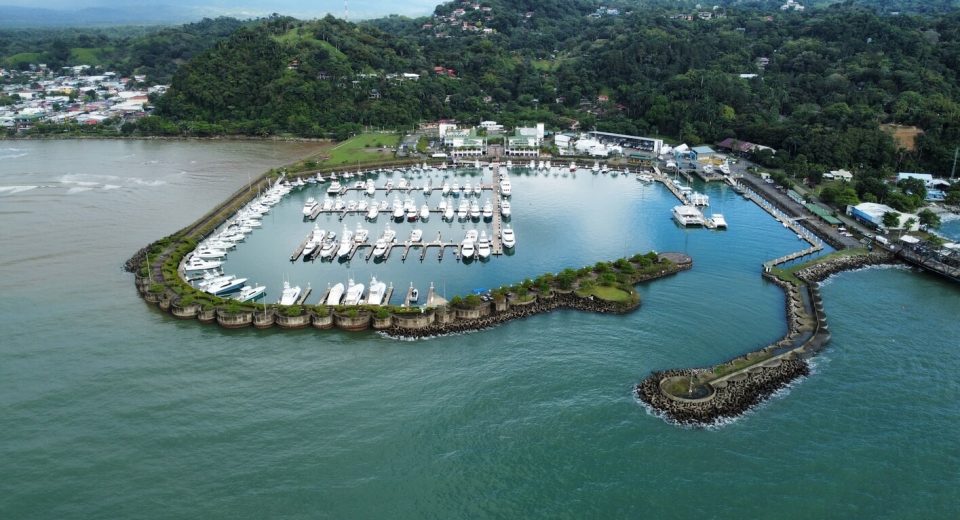 Explore Quepos with Kids and Family