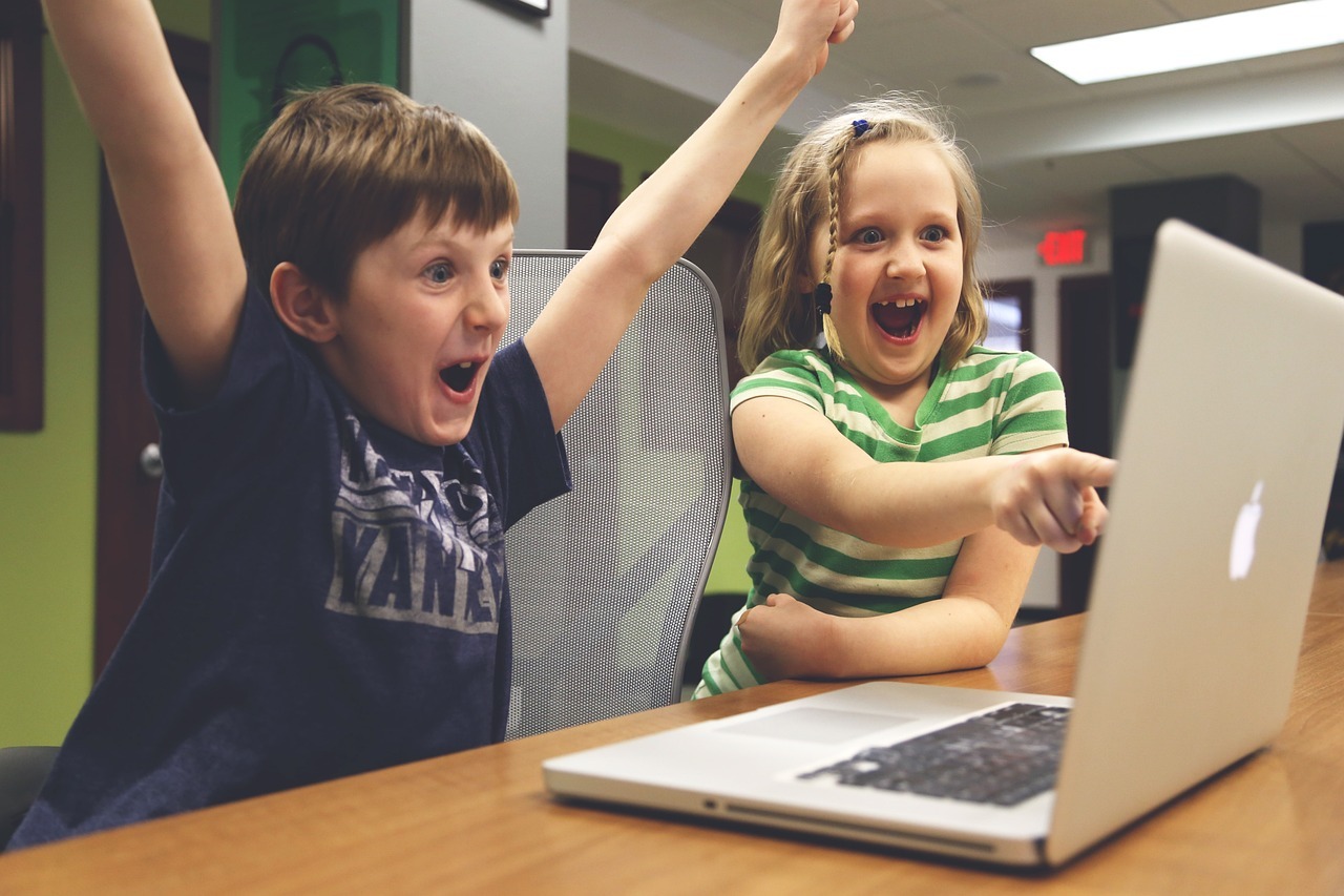 7 Tips For A Stress-Free Family Life